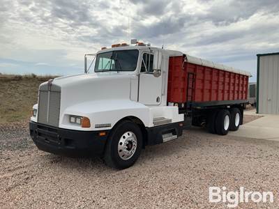 1989 Kenworth T6 T/A Grain Truck