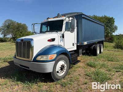 2005 Peterbilt 335 T/A Grain Truck