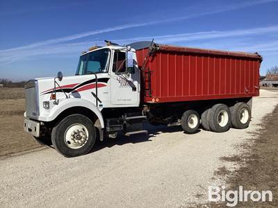 1990 White/GMC WCL T/A Grain Truck