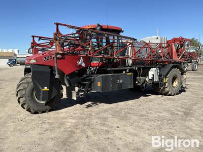 2013 Case IH 3030 Titan 90' Self-Propelled Floater