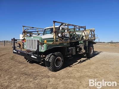 1994 International 2554 LORAL S/A Self-Propelled Floater Sprayer