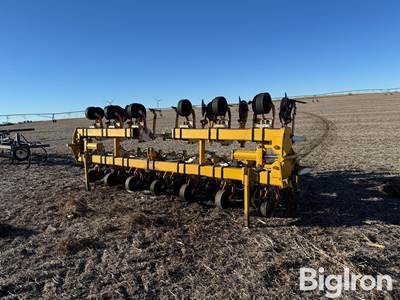 Buffalo 4630 12R30 Cultivator