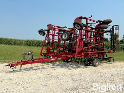 2012 Case-IH 200 50' Field Cultivator