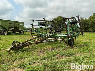 Deutz Allis Field Cultivator