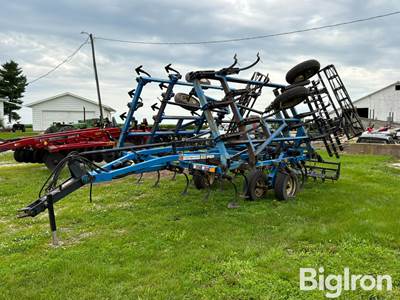 DMI Tiger-mate 22 1/2" Field Cultivator