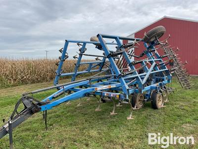 DMI Tiger Mate Field Cultivator