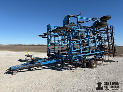 DMI Tiger Mate II 44' Field Cultivator