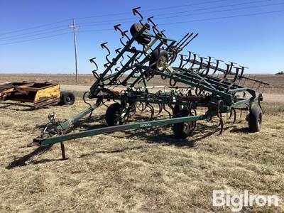 Flex-King 300 Field Cultivator