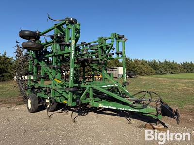 Great Plains 6537 Series VII 37' Field Cultivator w/4 Bar Spike Tooth Harrow