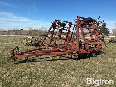 Hesston 2210 Field Cultivator