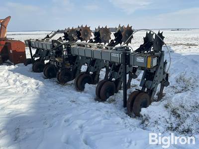 Hiniker Econo-Till 5000 6 Row Cultivator