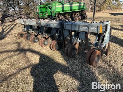 Hiniker Econo-Till Cultivator