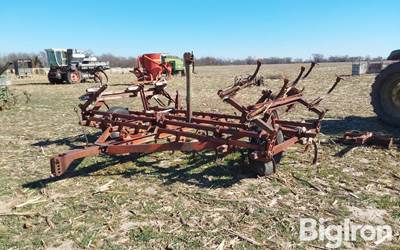 International 45 Vibra-Shank 18' Field Cultivator