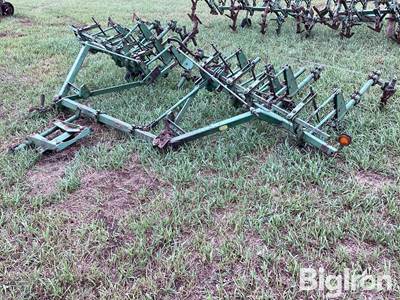 John Deere AT40 4-Row Front Mount Cultivator