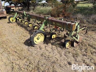 John Deere ER014 Cultivator
