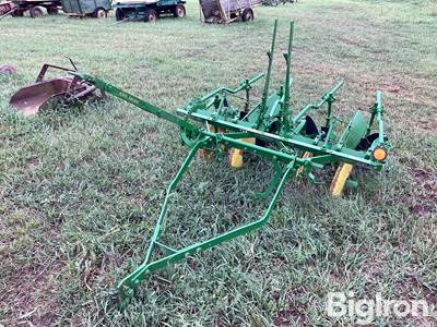 John Deere No. 820 2R36” Listed Cultivator