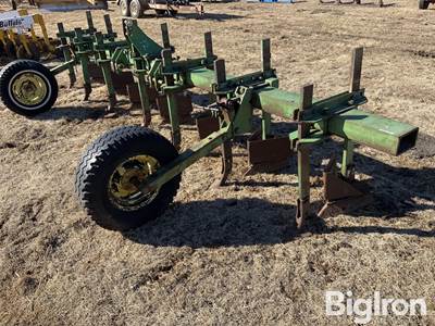 John Deere 6R30 Hiller