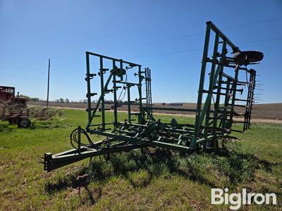 John Deere Field Cultivator