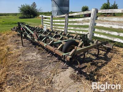 John Deere Field Cultivator