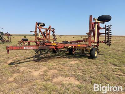 Krause 3776 26’ Field Cultivator