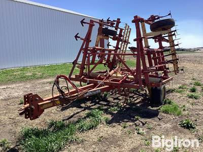 Krause 4118 22’ Field Cultivator
