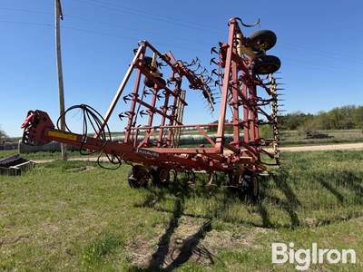 Krause 4141 Field Cultivator