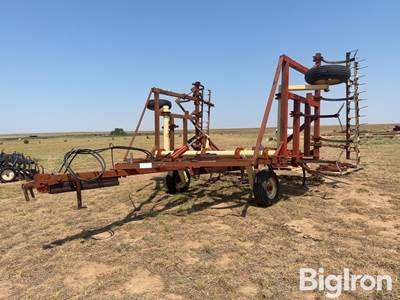Krause 742A 30' Field Cultivator