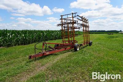 Lindsay Danish Tine Field Cultivator