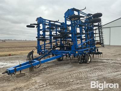 New Holland / DMI ST250 46’ Field Cultivator