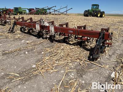 Noble Ro-Runner 6R30 Danish Tine Cultivator