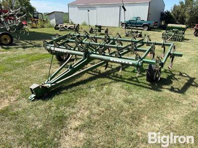 Oliver 285 14’ Field Cultivator