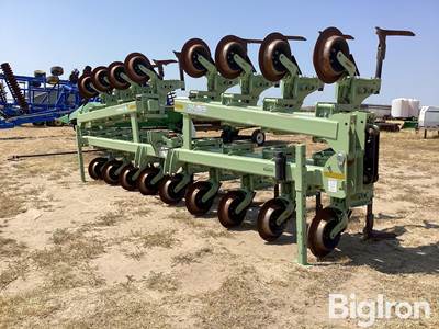 2022 Orthman 8315 17R30 Cultivator