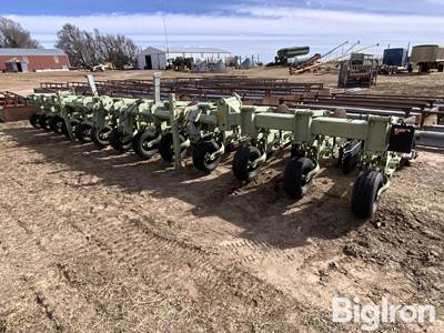 Orthman 8375 12R30 Cultivator