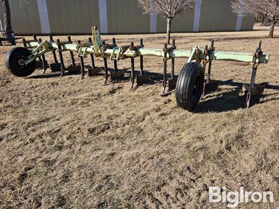 Orthman 3-Pt 8R30 Ditcher/Hiller