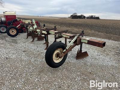 Orthman 6R30” hiller