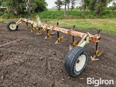 Orthman 6R36 3-Pt Ditcher/Hiller