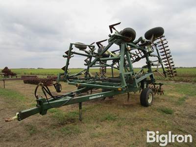 Quinstar 35' Fallowmaster w/Rear Pickers