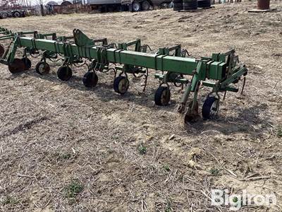 Row Crop Cultivator 6 Row
