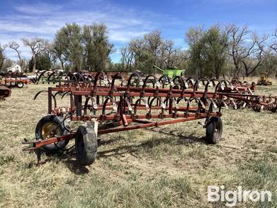 Folding Field Cultivator