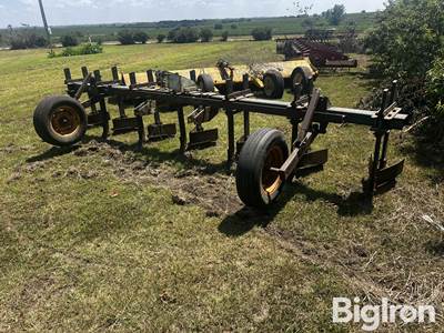 6R30” Ditching Cultivator