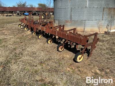 9 Row Cultivator
