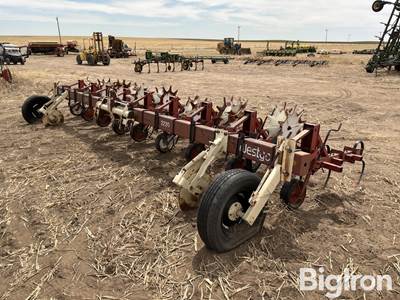 Westgo 2220 Cultivator