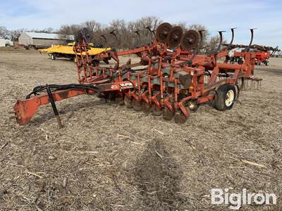 White 225 Field Cultivator