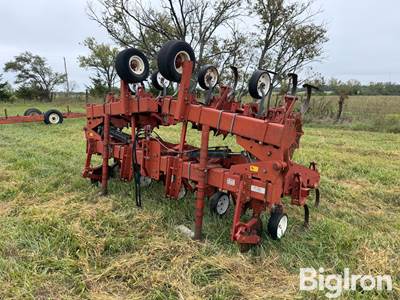 White 378 8R30" Row Crop Cultivator