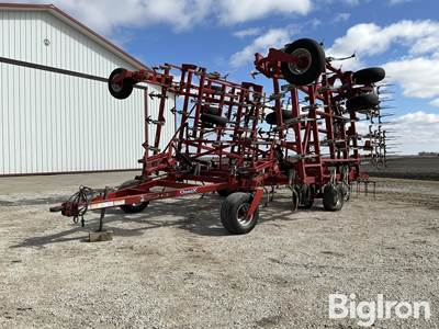 Wil-Rich QuadX Field Cultivator