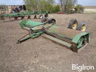 John Deere 27 14' Stalk Chopper