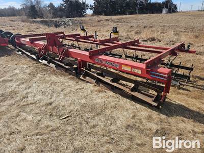 Wil-Rich 1403 19' Rolling Stalk Chopper