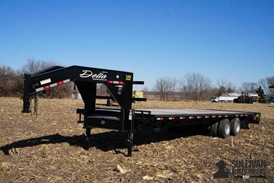 2021 Delta Gooseneck Flatbed