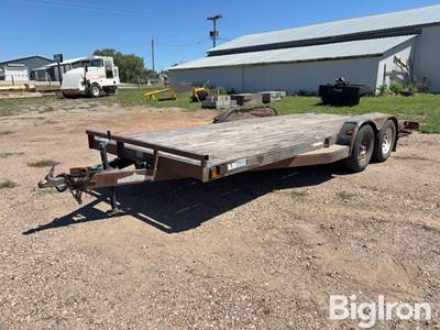 2002 Diamond C 18' T/A Flatbed Trailer