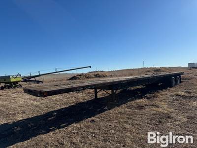 1988 Fruehauf T/A 48' Flatbed Trailer